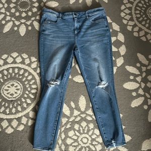American eagle jeans!